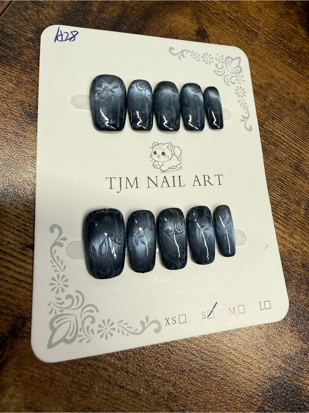 Deep Blue Cateye floral Press-On Nails in Small